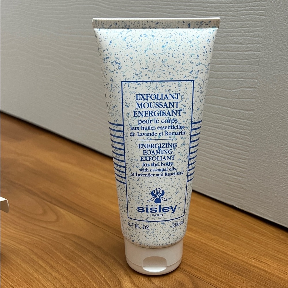Sisley Paris Energizing Foaming Exfoliant for the Body, 6.8 oz./ 200 mL
